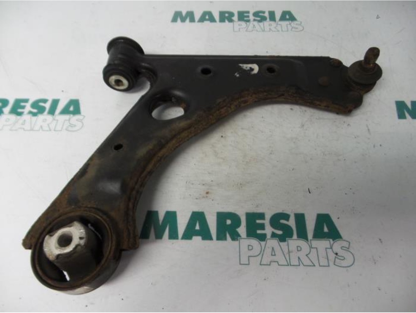 Fiat - Punto - Front lower wishbone, right