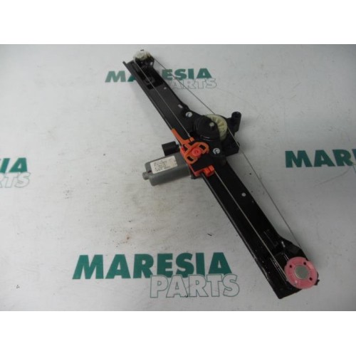 Fiat - Punto - Window mechanism 2-door, front right