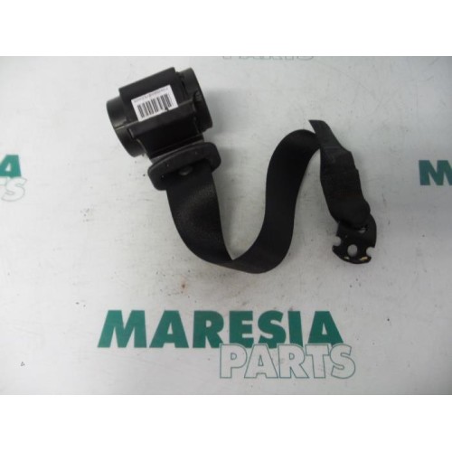 Fiat - Punto - Rear seatbelt, left