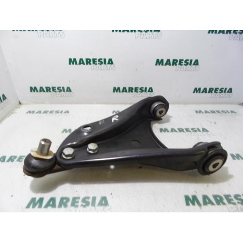 Renault - Twingo - Front lower wishbone, right