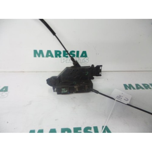 Citroen - C4 Picasso - Front door lock mechanism 4-door, right