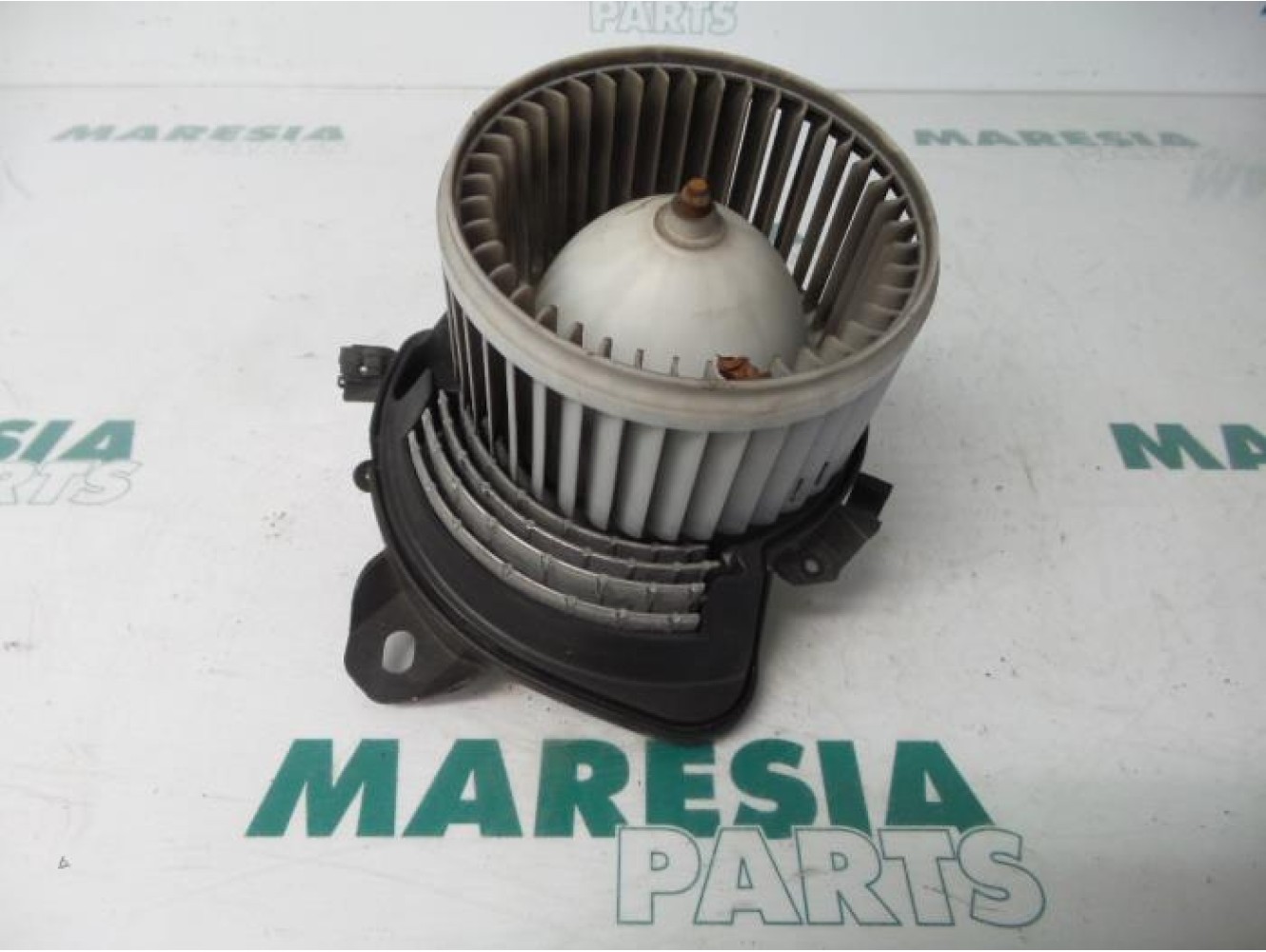 Fiat - Punto - Heating and ventilation fan motor