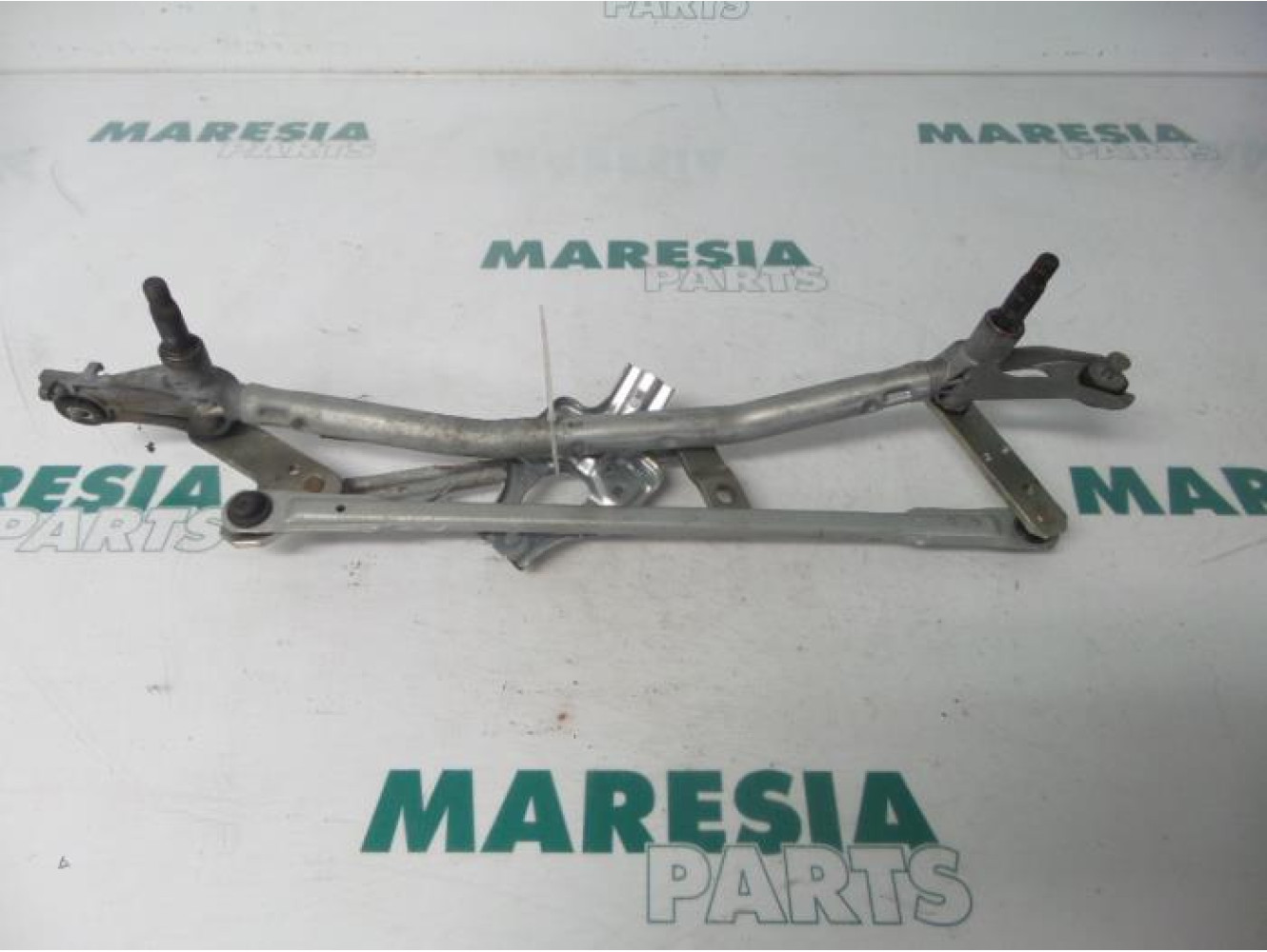 Citroen - Berlingo - Wiper mechanism