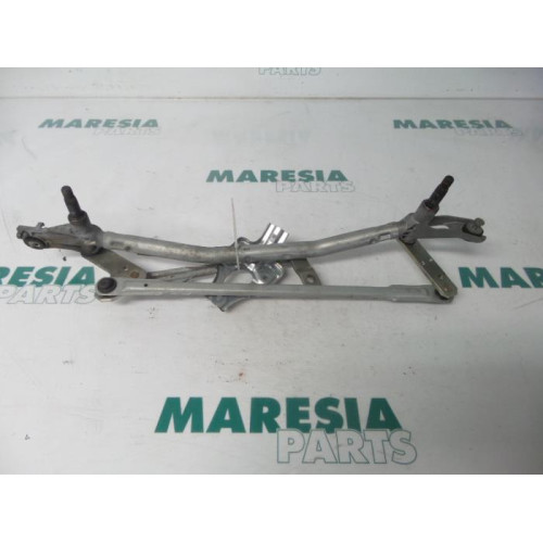 Citroen - Berlingo - Wiper mechanism