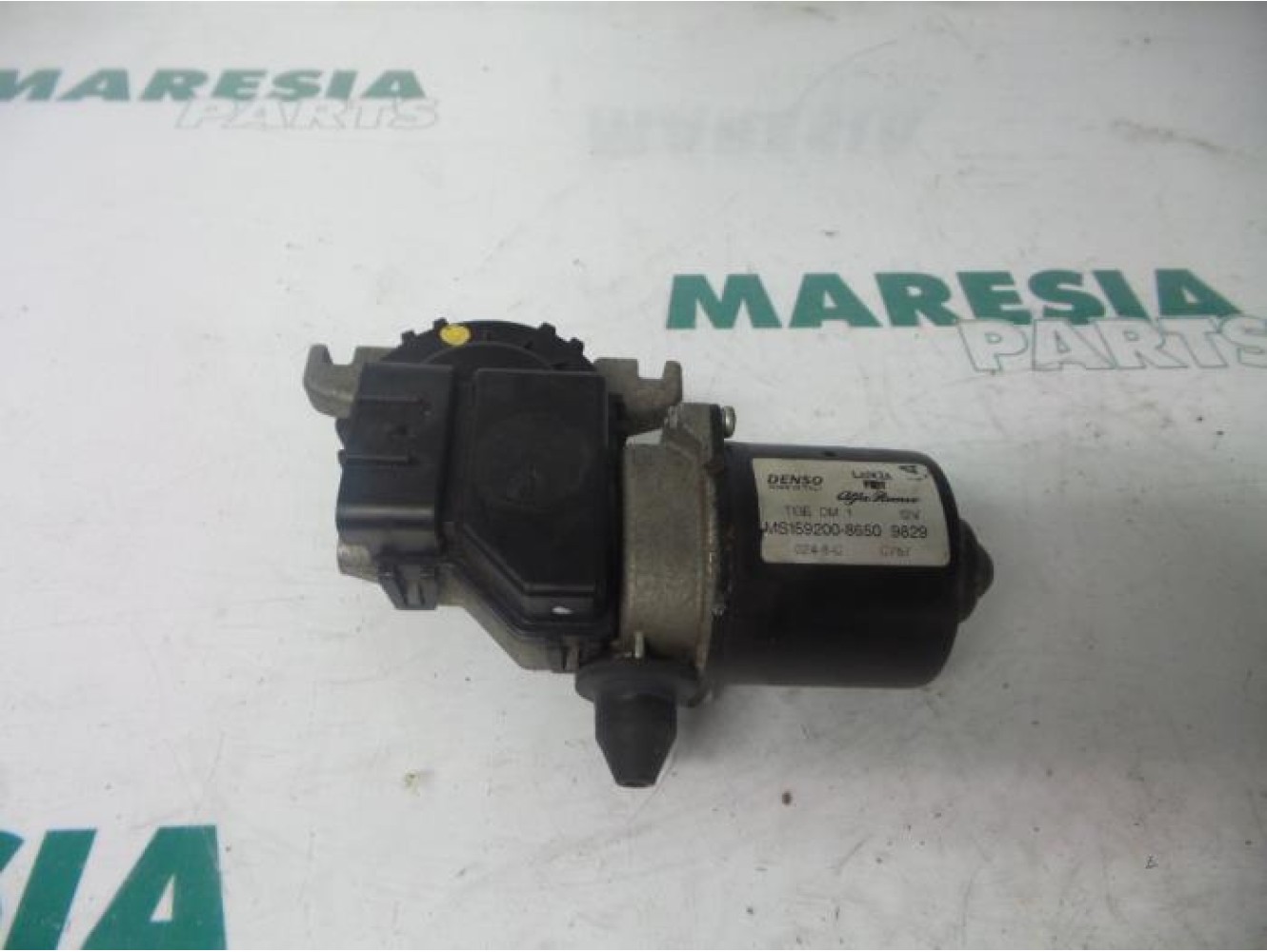 Fiat - 500 - Moteur essuie-glace avant