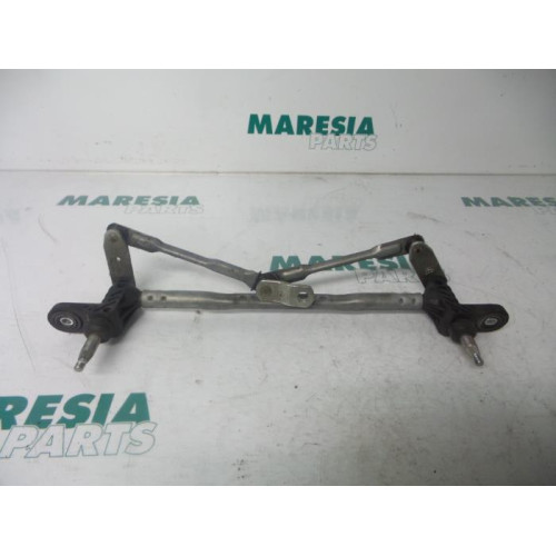 Fiat - 500 - Wiper mechanism