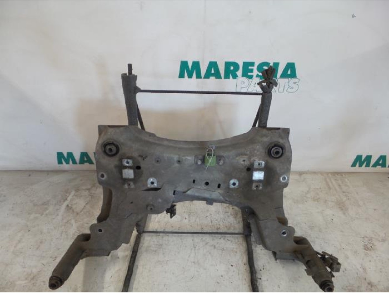 Renault - Megane Scenic - Subframe