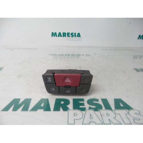 Miscellaneous - Miscellaneous - Switch (miscellaneous)