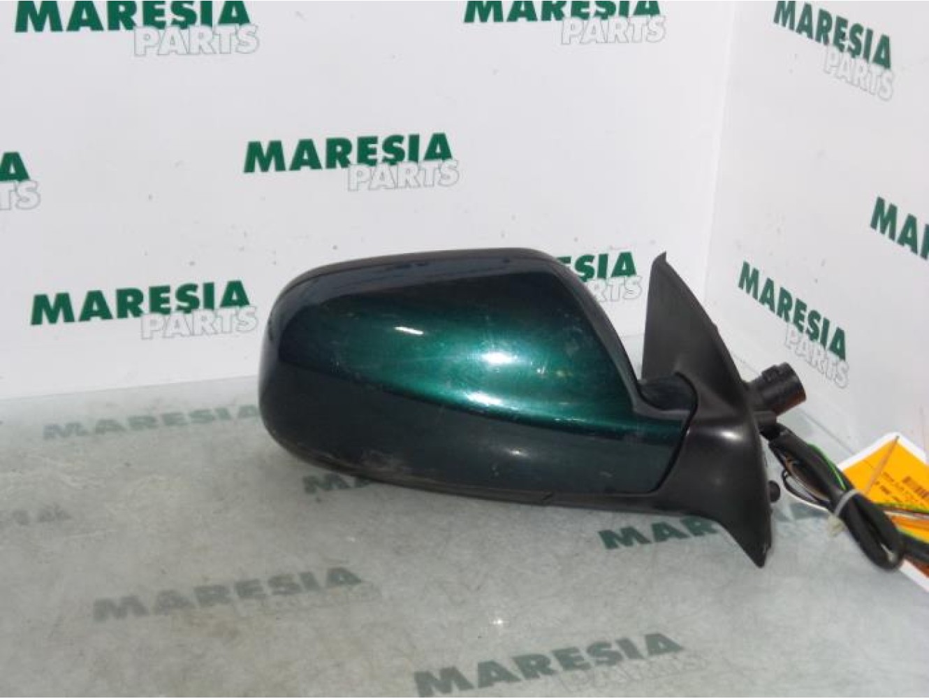 Peugeot - 307 - Wing mirror, right