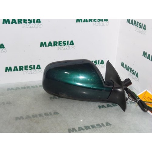 Peugeot - 307 - Wing mirror, right