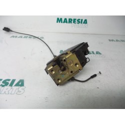 Renault - Megane Scenic - Front door lock mechanism 4-door, right