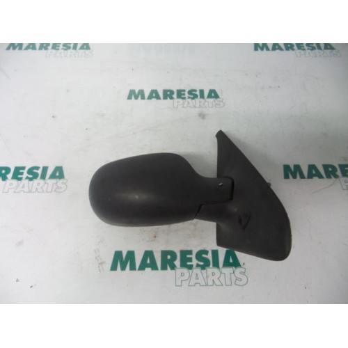 Renault - Clio - Wing mirror, right