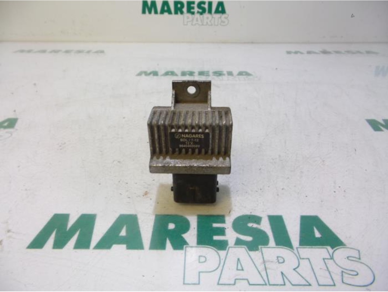 Peugeot - Partner - Glow plug relay