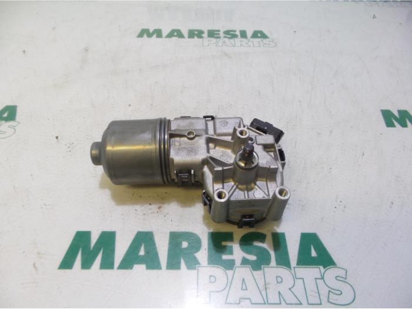 Peugeot - Partner - Front wiper motor