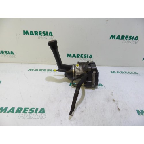 Peugeot - Partner - Power steering pump