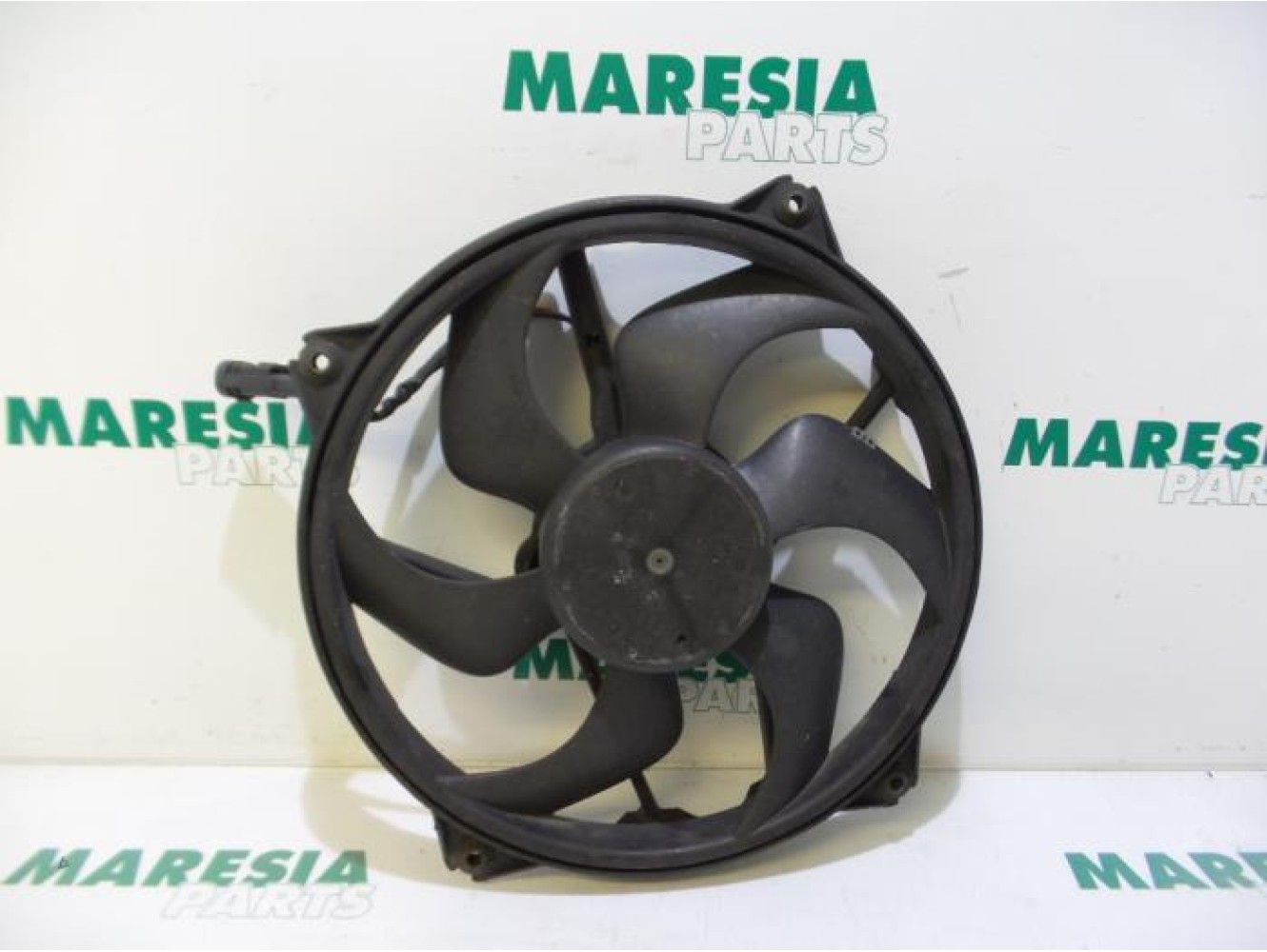 Citroen - C4 - Fan motor
