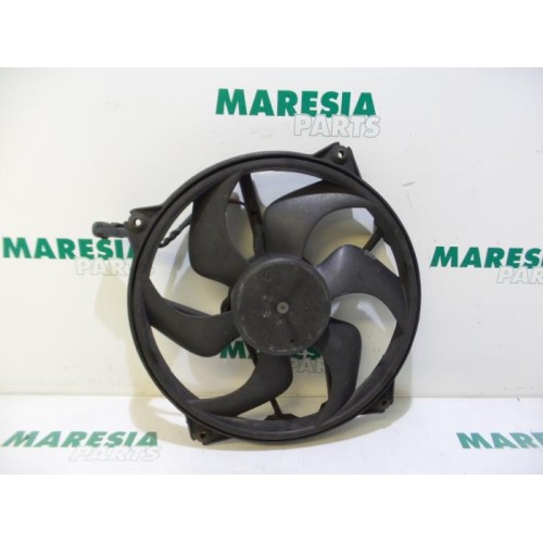 Citroen - C4 - Fan motor