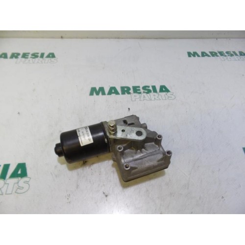 Citroen - C4 - Front wiper motor