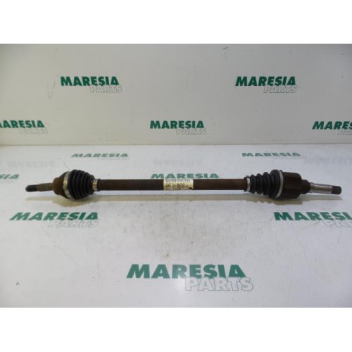 Peugeot - 1007 - Front drive shaft, right