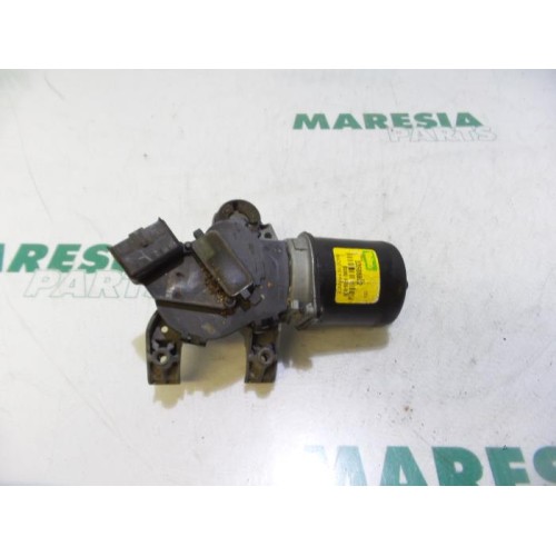 Peugeot - 1007 - Front wiper motor