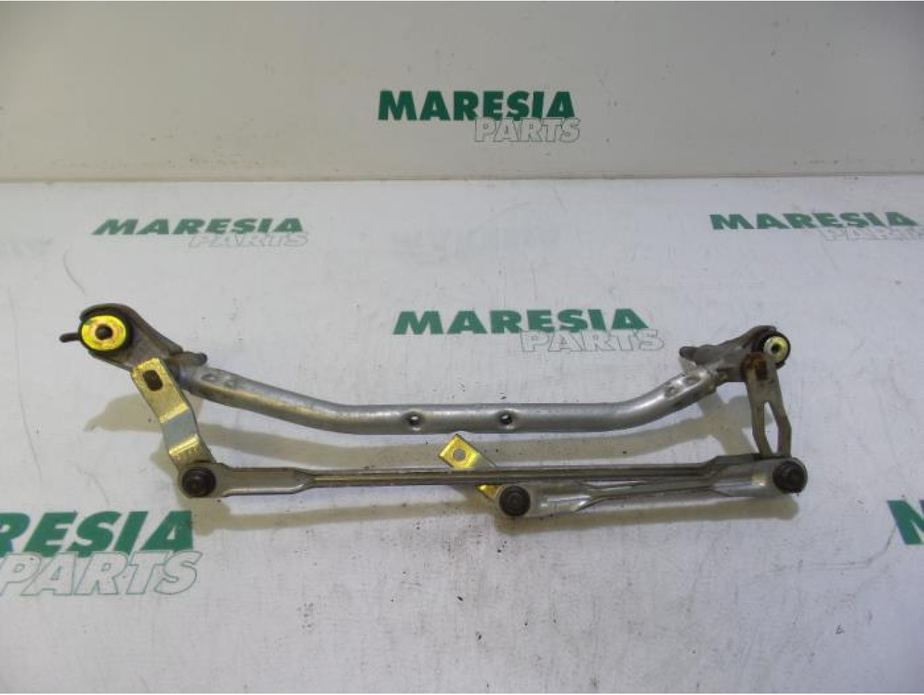 Peugeot - 1007 - Wiper mechanism