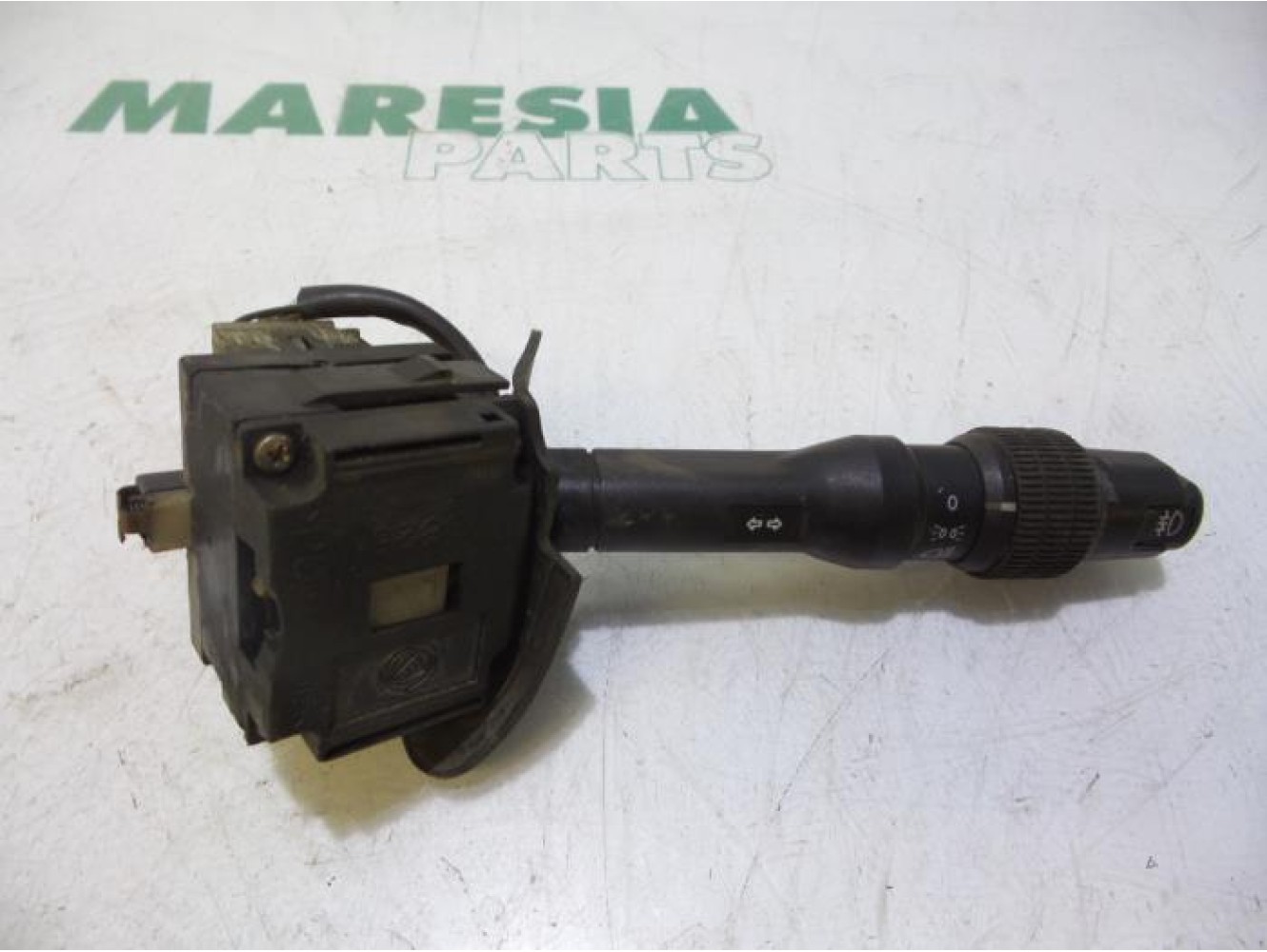 Alfa Romeo - 155 - Indicator switch