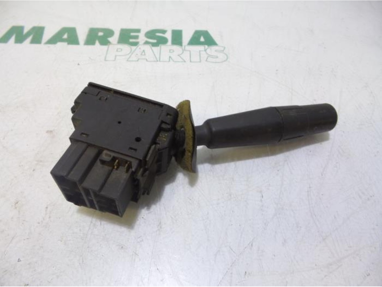 Peugeot - 306 - Indicator switch