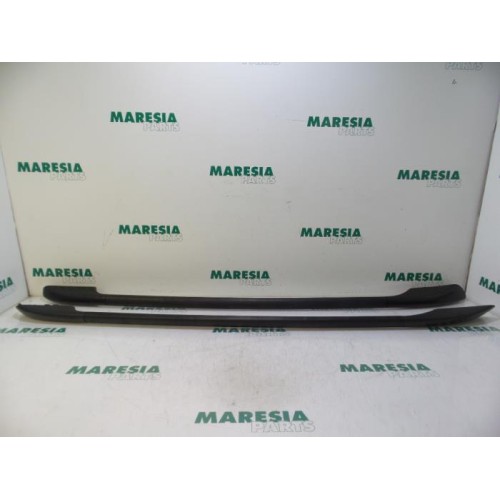 Peugeot - 206 - Roof rail kit