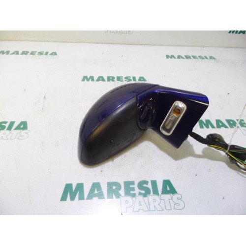 Citroen - C4 - Wing mirror, right