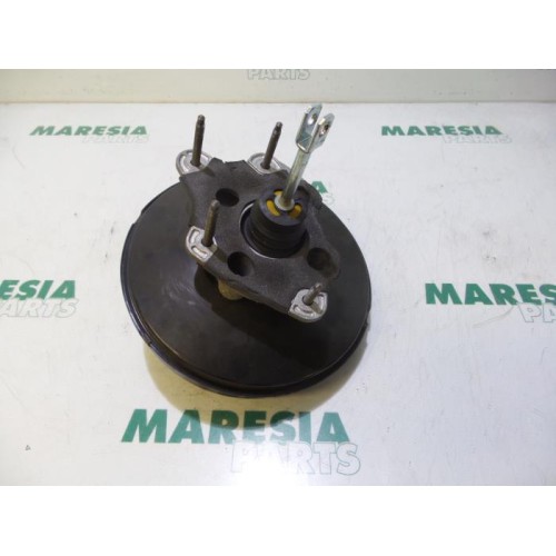 Renault - Clio - Brake servo