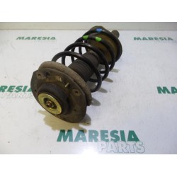Peugeot - 206 - Stoßdämpferstrebe links vorne