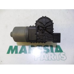 Peugeot - 206 - Front wiper motor
