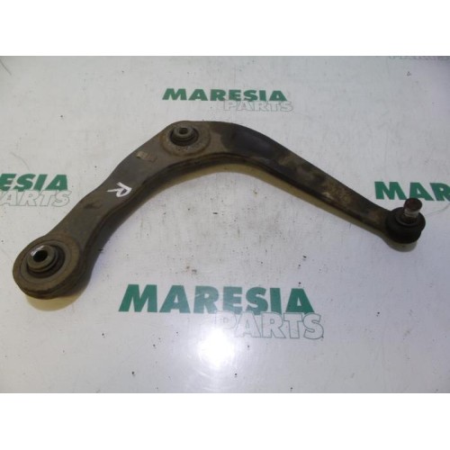 Peugeot - 206 - Front lower wishbone, right