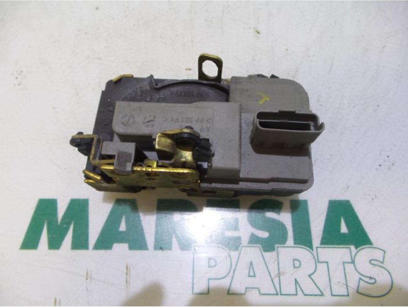 Peugeot - 206 - Front door lock mechanism 4-door, right