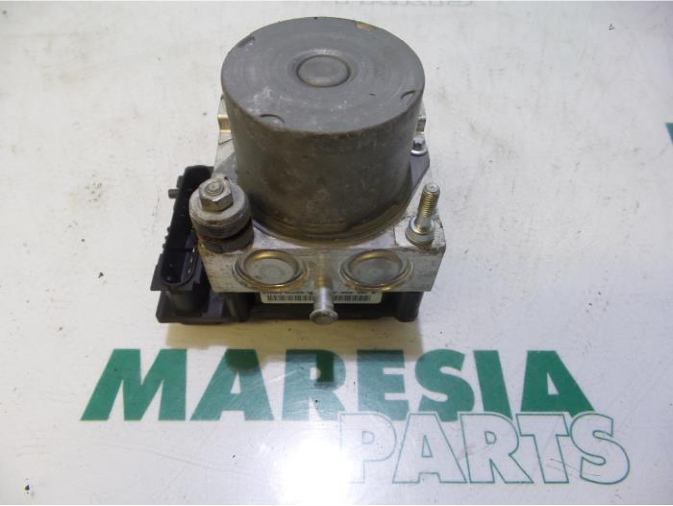 Peugeot - 107 - ABS Pumpe