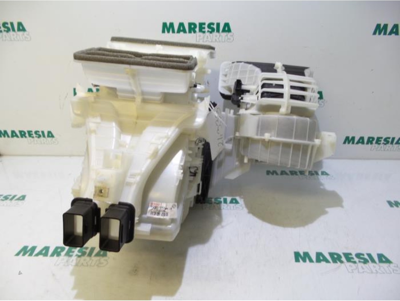 Fiat - Punto - Heater housing