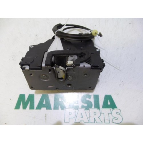 Fiat - Punto - Front door lock mechanism 4-door, right