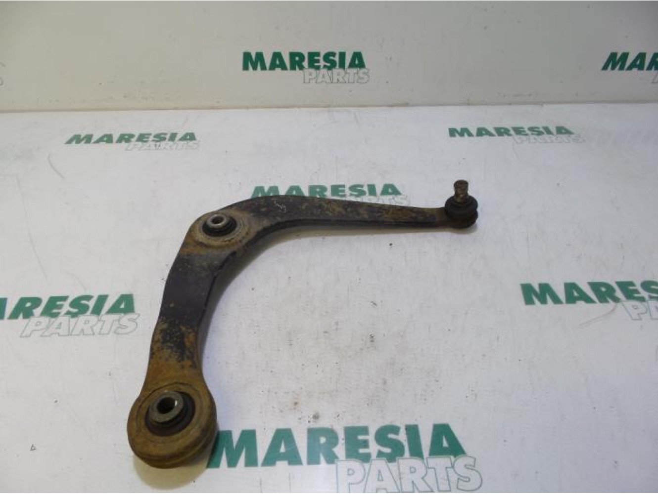 Peugeot - 206 - Front lower wishbone, right
