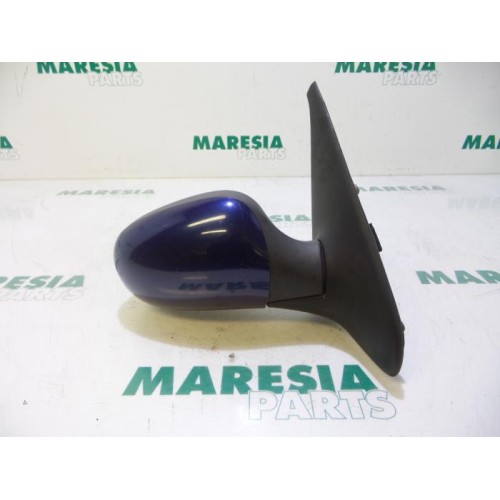 Renault - Clio - Wing mirror, right