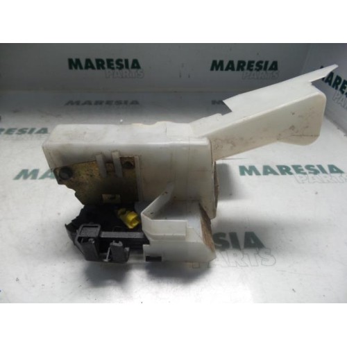 Renault - Clio - Door lock mechanism 2-door, left