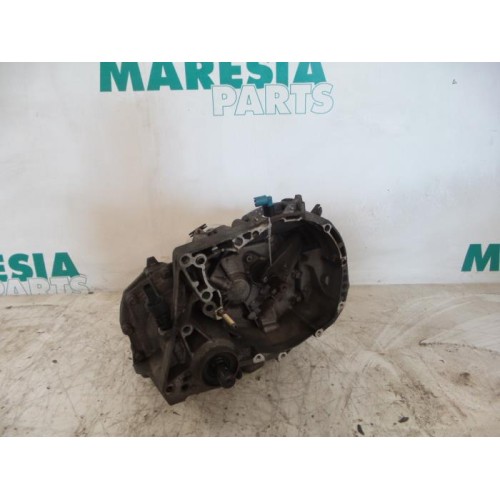 Renault - Clio - Gearbox