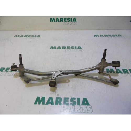 Citroen - DS3 - Wiper mechanism