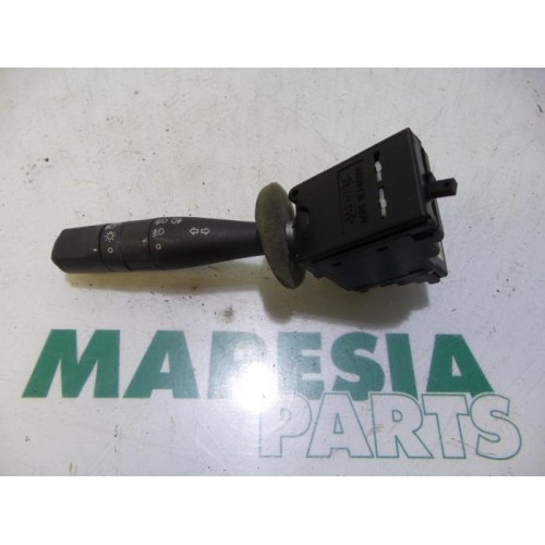 Peugeot - 206 - Indicator switch
