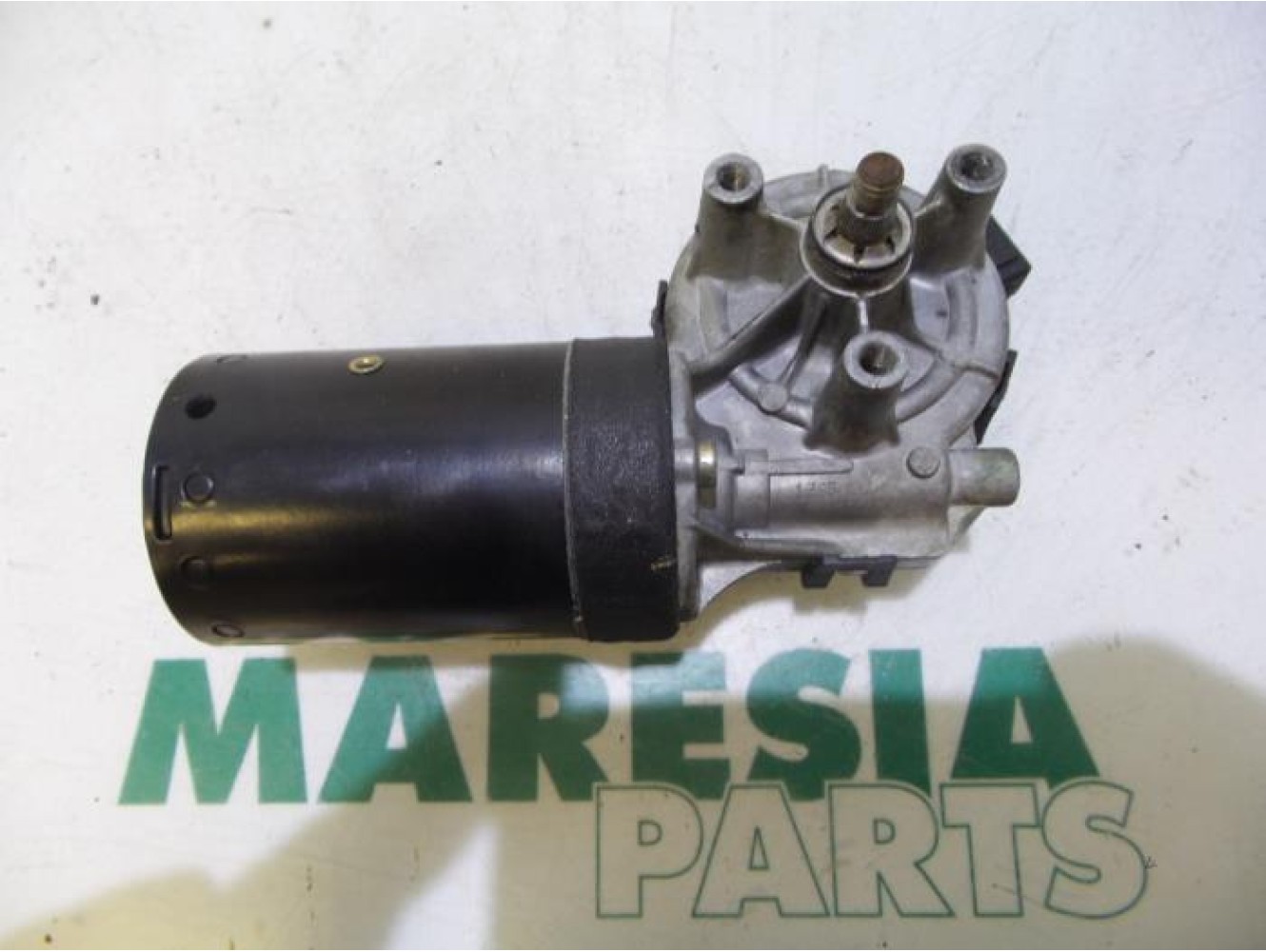 Peugeot - 206 - Front wiper motor