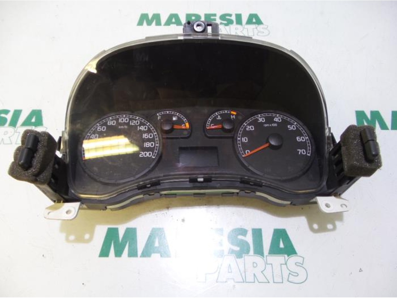 Fiat - Punto - Instrument panel