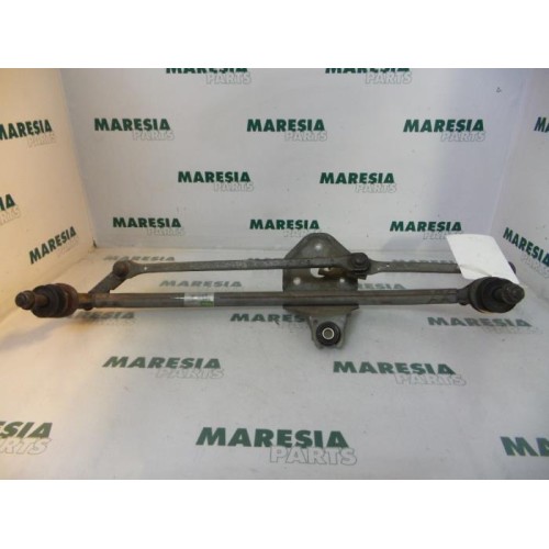 Renault - Trafic - Wiper mechanism