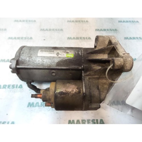 Renault - Trafic - Starter
