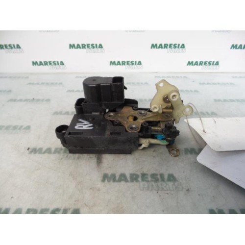 Alfa Romeo - 156 - Front door lock mechanism 4-door, right