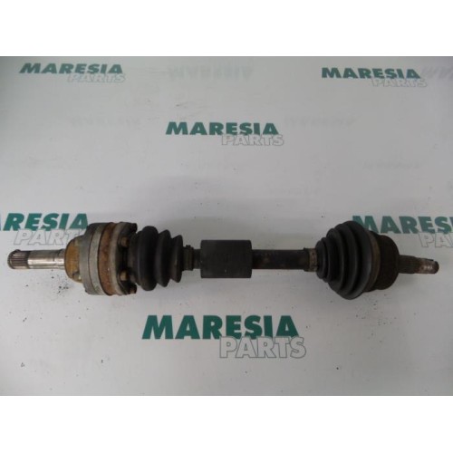 Alfa Romeo - 156 - Aandrijfas links-voor