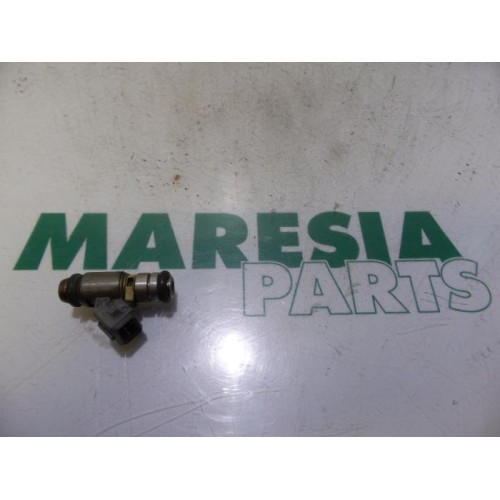 Renault - Megane Scenic - Injector (petrol injection)